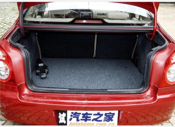 爱丽舍 2008款 1.6L 手动舒适型 车厢座椅   后备厢