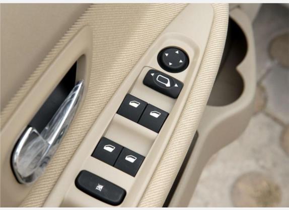 爱丽舍 2008款 1.6L 手动标准型 车厢座椅   门窗控制