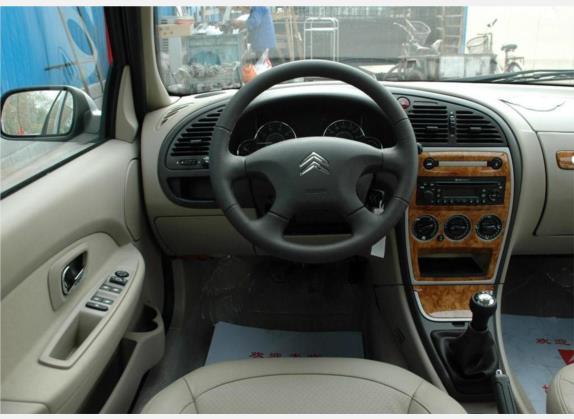 爱丽舍 2008款 1.6L 手动豪华型 中控类   驾驶位