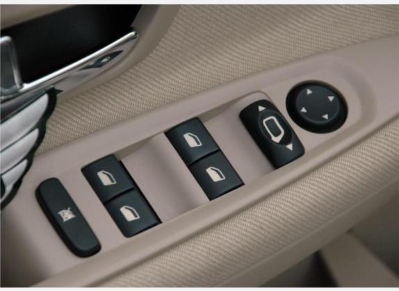 爱丽舍 2008款 1.6L 手动豪华型 车厢座椅   门窗控制