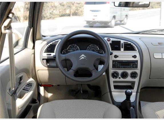 爱丽舍 2009款 两厢 1.6L 手动舒适型 中控类   驾驶位