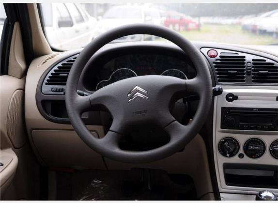 爱丽舍 2010款 三厢 1.6L 手动科技型 中控类   驾驶位