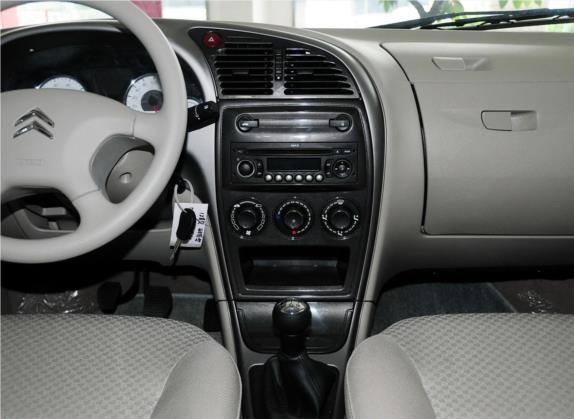 爱丽舍 2012款 三厢 1.6L 手动科技型 中控类   中控台