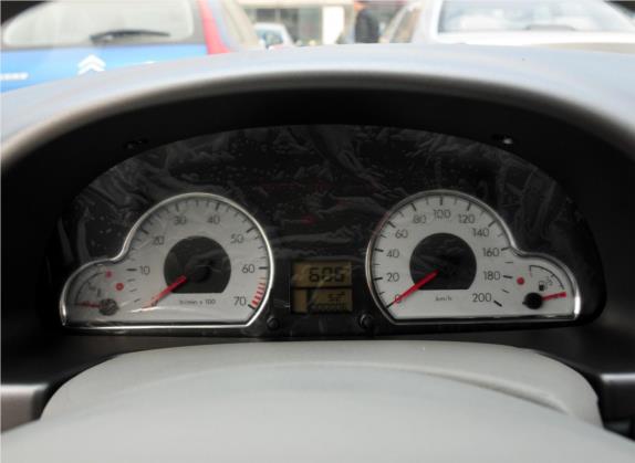 爱丽舍 2012款 三厢 1.6L 手动尊贵型 中控类   仪表盘