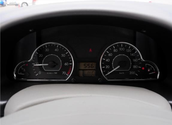 爱丽舍 2013款 三厢经典 1.6L 手动科技型 中控类   仪表盘