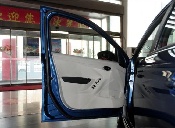 爱丽舍 2014款 1.6L 手动时尚型 车厢座椅   前门板