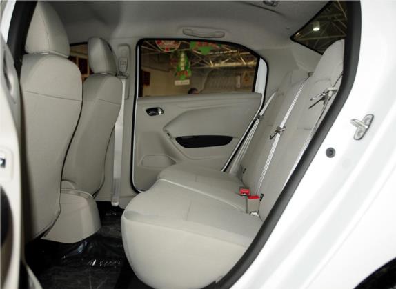 爱丽舍 2014款 1.6L 自动时尚型 车厢座椅   后排空间