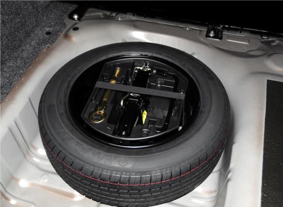 爱丽舍 2014款 1.6L 手动舒适型 其他细节类   备胎