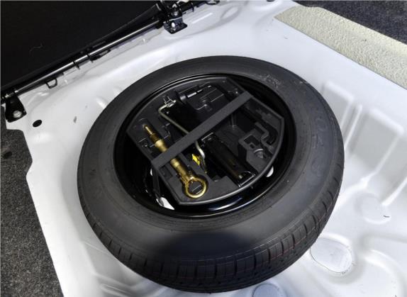 爱丽舍 2014款 WTCC纪念版 1.6L 手动舒适型 其他细节类   备胎
