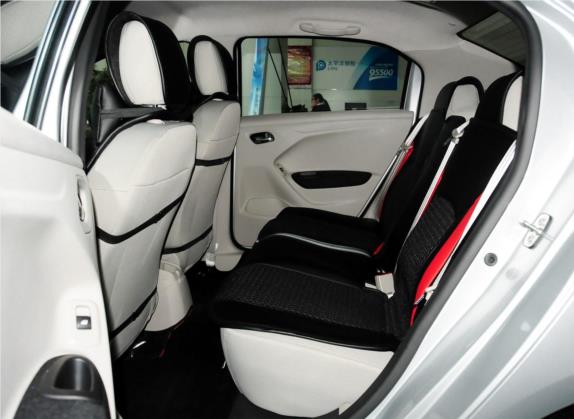 爱丽舍 2014款 WTCC纪念版 1.6L 自动时尚型 车厢座椅   后排空间