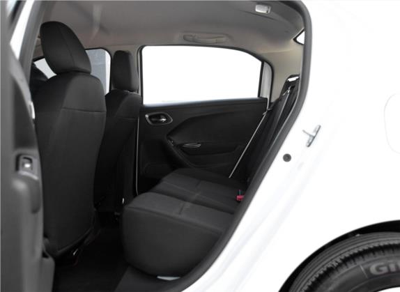 爱丽舍 2015款 质尚版 1.6L 手动时尚型 车厢座椅   后排空间