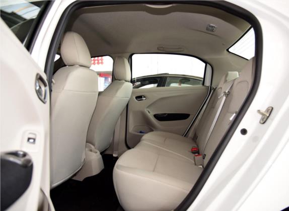 爱丽舍 2015款 质尚版 1.6L 自动时尚型 车厢座椅   后排空间