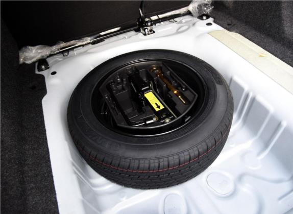 爱丽舍 2016款 1.6L 自动舒适型 其他细节类   备胎