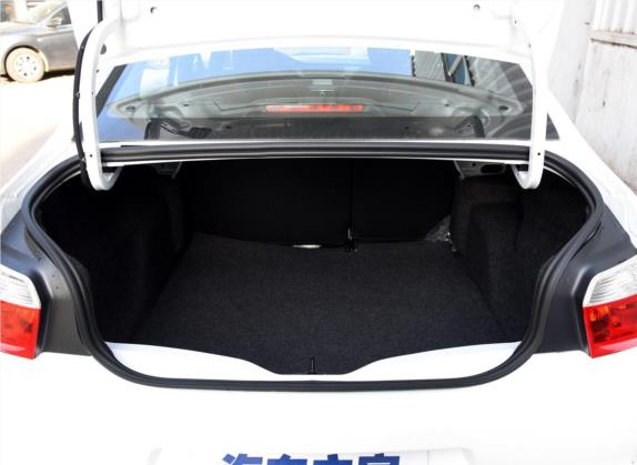 爱丽舍 2016款 1.6L 自动舒适型 车厢座椅   后备厢