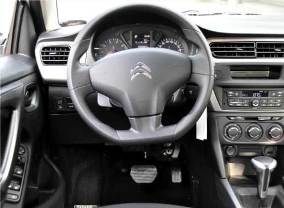 爱丽舍 2017款 1.6L 自动时尚型 中控类   驾驶位