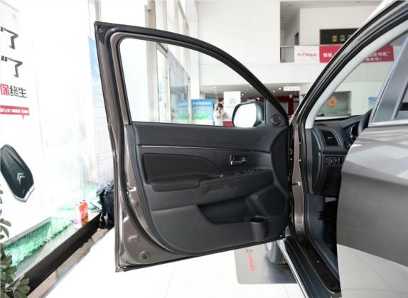 雪铁龙C4 Aircross(进口) 2013款 2.0L 四驱舒适版 车厢座椅   前门板