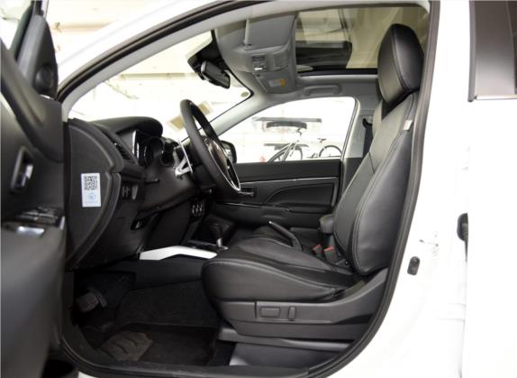 雪铁龙C4 Aircross(进口) 2013款 2.0L 两驱豪华版 车厢座椅   前排空间