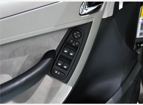C4 PICASSO 2009款 Grand 2.0L 舒适型 车厢座椅   门窗控制