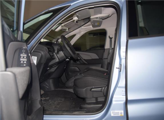 C4 PICASSO 2015款 1.6T 时尚型 5座 车厢座椅   前排空间