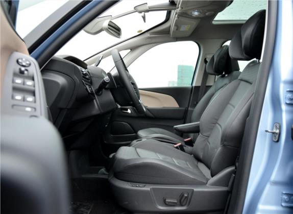 C4 PICASSO 2015款 Grand 1.6T 豪华型 7座 车厢座椅   前排空间