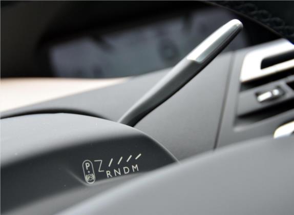 C4 PICASSO 2015款 Grand 1.6T 豪华型 7座 中控类   挡把