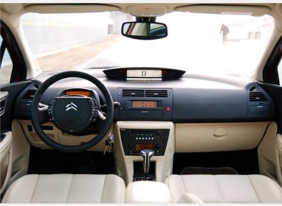 雪铁龙C4 2006款 1.6 豪华天窗型 中控类   中控全图