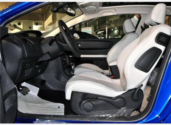 雪铁龙C4 2009款 1.6T VTS 车厢座椅   前排空间
