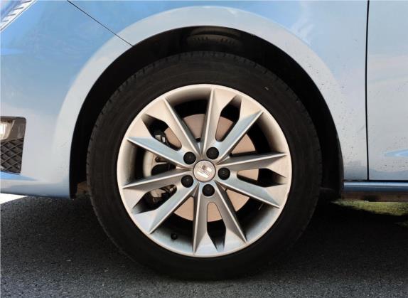 伊比飒 2013款 1.4TSI 旅行版FR 其他细节类   前轮