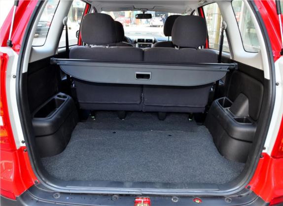 森雅S80 2011款 1.3L 手动5座舒适型 车厢座椅   后备厢