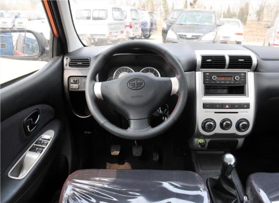 森雅S80 2011款 1.3L 手动7座舒适型 中控类   驾驶位