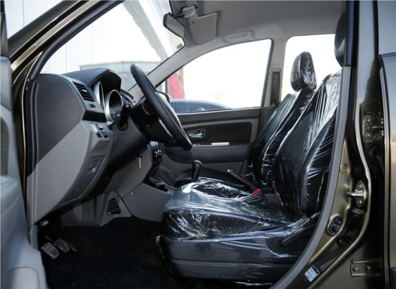 森雅S80 2013款 1.5L 手动5座都市时尚版 车厢座椅   前排空间