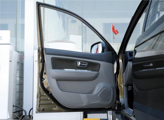森雅S80 2013款 1.5L 手动5座都市时尚版 车厢座椅   前门板