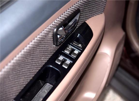 森雅S80 2015款 1.5L 手动7座都市版 车厢座椅   门窗控制