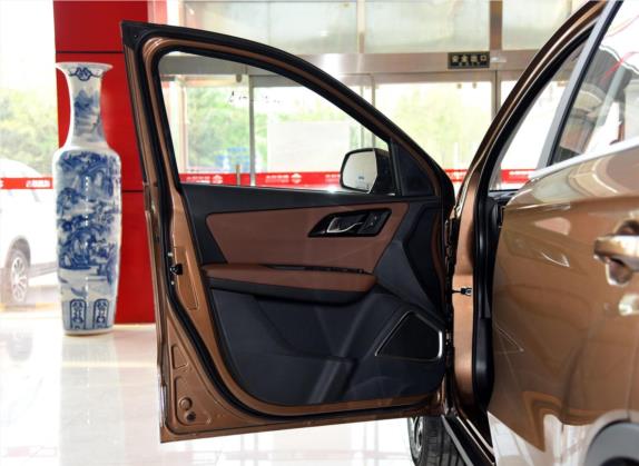森雅R7 2016款 1.6L 手动豪华型 车厢座椅   前门板