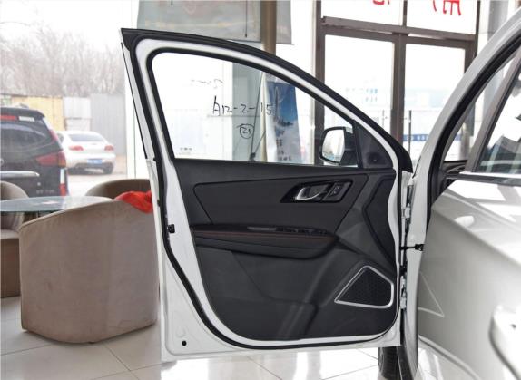 森雅R7 2016款 1.6L 自动智能型 车厢座椅   前门板