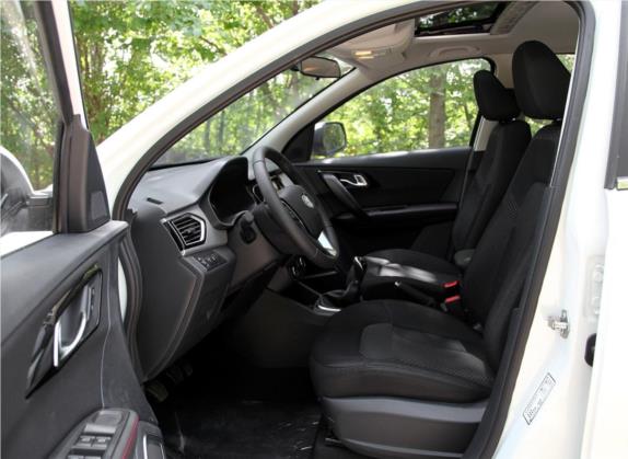森雅R7 2017款 1.6L 手动舒适型 车厢座椅   前排空间