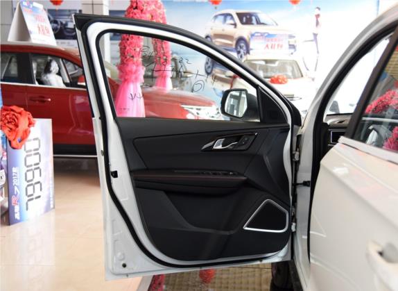 森雅R7 2017款 1.6L 手动豪华型 车厢座椅   前门板