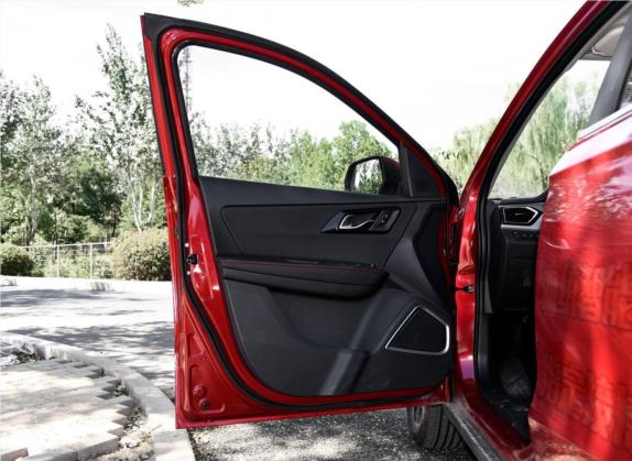 森雅R7 2017款 1.6L 手动尊贵型 车厢座椅   前门板