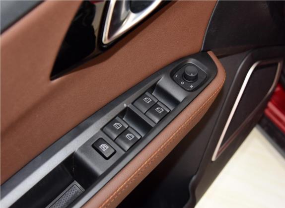 森雅R7 2017款 1.6L 自动智能型 车厢座椅   门窗控制