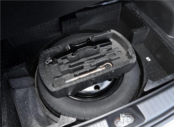 森雅R7 2017款 改款 1.6L 自动豪华型 其他细节类   备胎