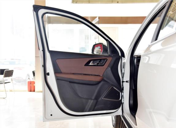 森雅R7 2018款 R7C 1.6L 自动智享型 车厢座椅   前门板