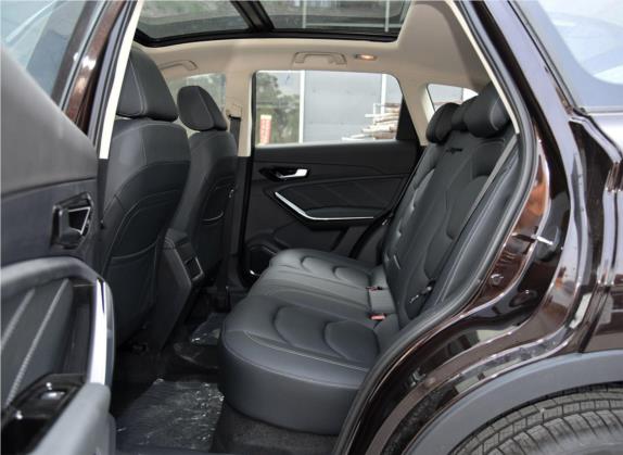 森雅R9 2018款 1.2T 手动豪华智尚型 车厢座椅   后排空间