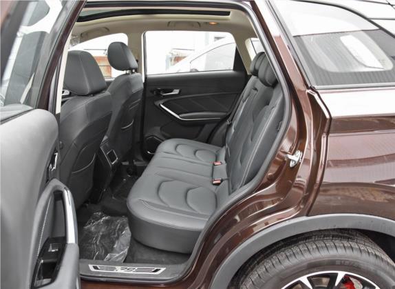 森雅R9 2018款 1.2T 手动旗舰智享型 车厢座椅   后排空间