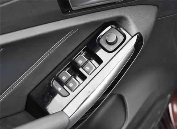 森雅R9 2018款 1.2T 手动旗舰智享型 车厢座椅   门窗控制