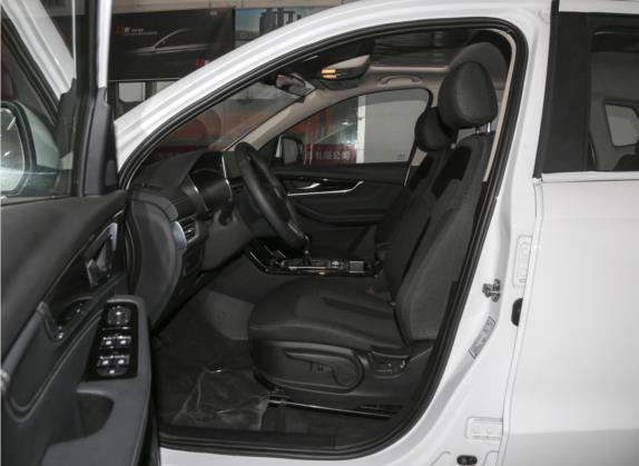 森雅R8 2020款 1.6L 手动舒适型 车厢座椅   前排空间