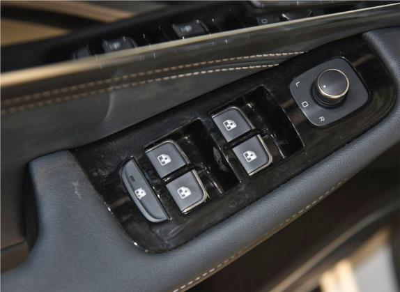 森雅R8 2020款 1.6L 自动舒适型 车厢座椅   门窗控制