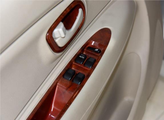 森雅M80 2014款 1.3L 手动7座幸福版 车厢座椅   门窗控制
