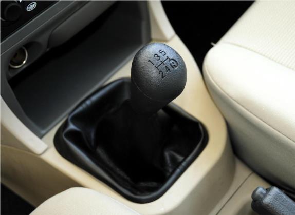 夏利 2011款 A+ 1.0L 两厢 国IV 中控类   挡把