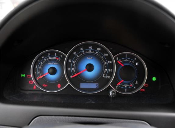 威志V5 2012款 1.5L 手动进取型 中控类   仪表盘