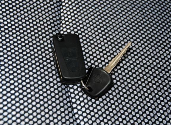 夏利N7 2013款 1.3L 手动智能节油尊贵型 其他细节类   钥匙
